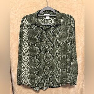 H&M Green Snakeskin Print Long Sleeve Button-Up Blouse